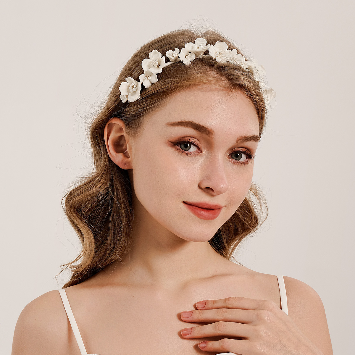 Wedding Supply List - Efily Gelin Beyaz Çiçek Saç Çember