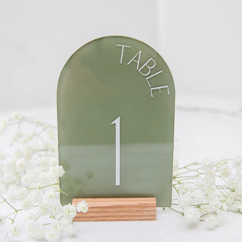Kişiselleştirilmiş boyalı arka - Table Number Gold incelemesi ve fiyatı