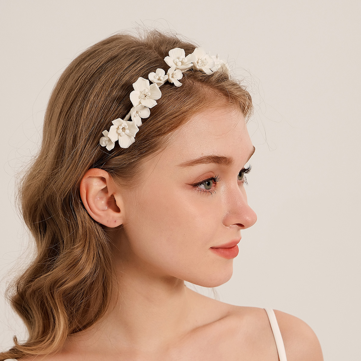 Efily Gelin Beyaz Çiçek Saç Çe - Wedding Supply List incelemesi ve fiyatı